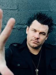 In the mix: Remix artist Dee Jay Silver keeps crowd energized at Jason  Aldean concerts