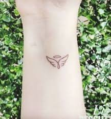 Angel wings tattoo meaning and pictures of small angel and devil wings tattoo designs with cross and heart on back, chest, neck, wrist, or lower back. 44 New Ideas For Tattoo Designs Minimalist Tat Tattoo Small Tattoos Small Angel Tattoo Tattoos For Women