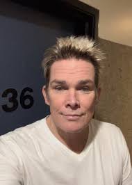 Lockout Rehearsal: Chewing Gum and 90s Vibes