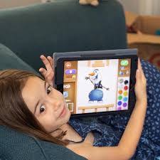 Brittany Cutshall's Instagram, Twitter & Facebook