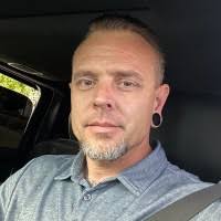 10 "Daniel Hentges" profiles