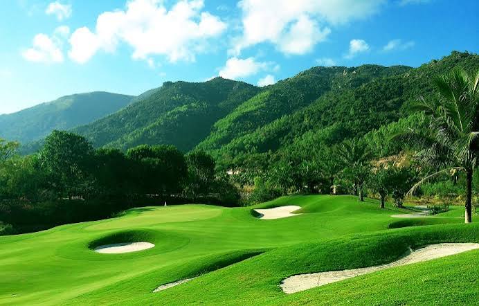 Sân golf Diamond Bay - Cập nhật bảng giá tháng 09/2026 | Alegolf