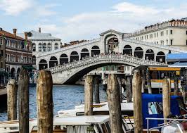 Schnelle und einfache buchung mit flexibler stornierung bis 24 stunden vor tourbeginn Die Rialtobrucke In Venedig Besichtigung Tipps Und Alle Infos