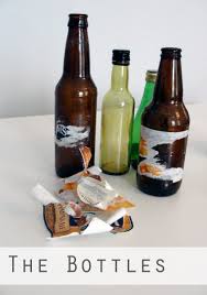 Heres a way to get off those pesky labels. Peeling Label Off Beer Bottle Juleteagyd