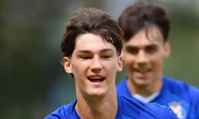 Manchester United side lose in cup final