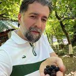 Jason Botti's Instagram, Twitter & Facebook