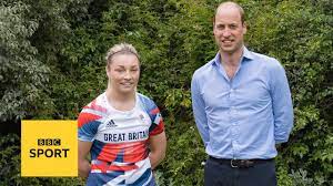 Great britain's lauren price (in red) looks to land a punch on china's qian li. The Duke Of Cambridge Meets Team Gb Boxer Lauren Price Tokyo 2020 Youtube