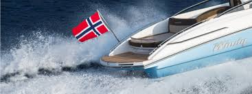 If you prefer a combination of luxury and style, you are probably looking for a catamaran. Windy Home