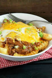 Slow Cooker Chili Con Carne Cheese Fries Con Carne Kochen Friese