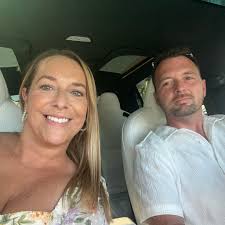 What kind of pool pump is available for sale?