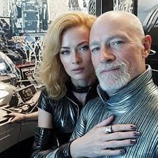 Who else skips episodes that have cheers characters in them?