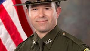MHP trooper awarded for hostage situation with armed robbery suspects