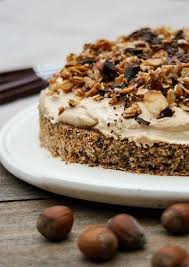 Unfassbar Lecker Und Schnell Gemacht Nussboden Mit Schokostuckchen Kaffesahne Und Als Topping Karamellisierte M Kuchen Und Torten Kaffeecreme Schokostuckchen