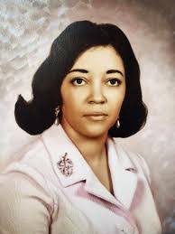 Maude Williams's Instagram, Twitter & Facebook