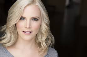 Jana Shea's Instagram, Twitter & Facebook