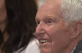 Carl Madison's Instagram, Twitter & Facebook