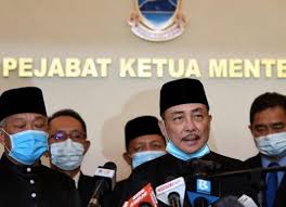 Inilah dia pejabat pentadbiran kerajaan negeri sabah. Sabah Terima Bayaran Dividen Rm100 Juta Daripada 14 Glc Negeri Borneo Today
