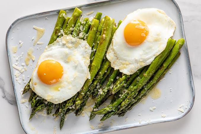Eggs and Asparagus