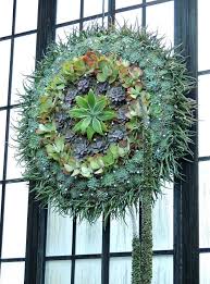 Succulent Christmas Wreath With Lights Longwood Gardens Pa I Ve Been To Longwood It S Beautiful Succulents Garden Plants Succulents