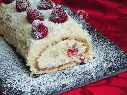 Buche Framboises Chocolat Blanc Chocolat Blanc Gateau Roule Chocolat Buche Framboise