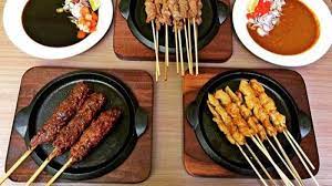 Nah, untuk anda yang memang sedang berkunjung atau tinggal di wilayah padang panjang, tentunya untuk mampir ke kedai sate mak syukur padang. 8 Rekomendasi Sate Dan Gule Kambing Paling Enak Di Surabaya