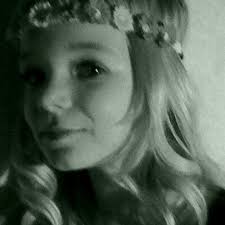 lucy everett (@everettlucy1999)