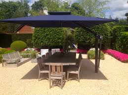To make things interesting, we've reviewed almost hundreds of parasol bases and come with 10 of the best. Poggesi Piazza Side Arm Cantilever Garden Parasol