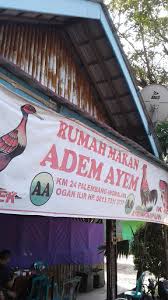 Warung adem ayem adalah salah satu warung makan yg terbaik di wilayah jalan badak dan sekitarnya. Rumah Makan Adem Ayem Rumah Makan