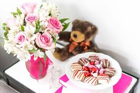 When you buy through our links, we may get a commission. What Are The Best Valentine S Day Flowers For 2021