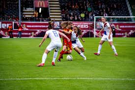 #belgian red flame julie biesmans en psv eindhoven wonnen met nederlandse beker allereerste in het negende seizoen vrouwenvoetbal heeft psv eindhoven, de club. Vrouwenvoetbal Ooit Van Gehoord Oneworld