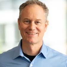 Simon Trimble's Instagram, Twitter & Facebook