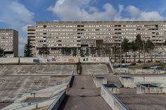 Das haus der kulturen der welt (hkw) ist ein ausstellungsort in berlin für die internationalen zeitgenössischen künste und ein forum für aktuelle entwicklungen und diskurse. 38 Corviale Ideen Rom Hochhaus Unterricht Ideen
