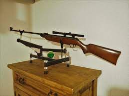 Slavia 631 is a deluxe version of the 630 breakbarrel spring rifle. Lot Art Czechoslovakia Slavia 630 Modell 77 Starker Knicklader Seltenes Sammlerstuck Mit Munition Und Zielfernrohr Break Barrel Air Rifle 177 Pellet Cal
