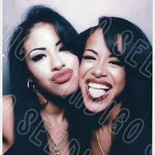 Lisa Wissinger's Instagram, Twitter & Facebook