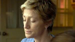 Watch Nurse Jackie Apple Bong S2 E4