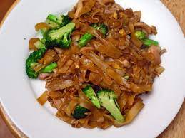 Pad See Ew Recipe Recipe Serious Eats Pad See Ew Asian Recipes