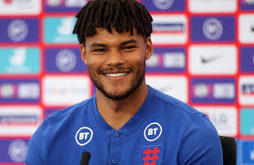 Find out everything about tyrone mings. Hurssw5y5nxiim