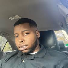 I need a crew to join I mainly play random rec 👀 I'm On Xbox