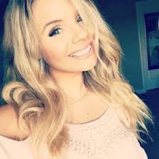 Emily Ewing (EmmaLeeAnnXO)