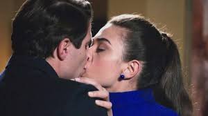La Promessa e un intrigo che cambia tutto 😮 Martina e Jacobo tramano alle spalle di Catalina… ma con quale obiettivo? Un gioco pericoloso che potrebbe sfuggire di mano. 👉 Secondo te