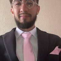 3100+ perfiles de «Donovan ...»