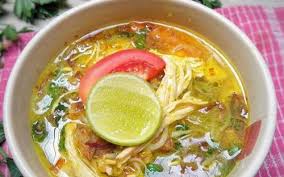 Ide Makan Siang Istimewa Dengan Soto Ayam Segar