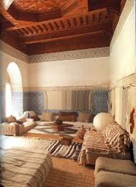 Traditionell werden hier stoffe wie seide, brokat, merzerisierte baumwolle und organza verwendet. Orientalisch Einrichten 50 Fabelhafte Wohnideen Wie Aus 1001 Nacht