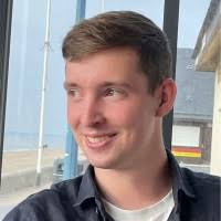 2000+ "Pipa" profiles