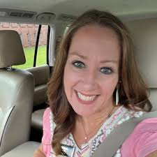 Chanda Harris (@CNBH3)