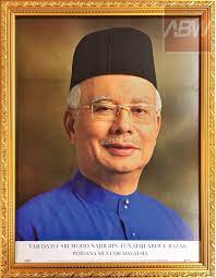 Perdana menteri malaysia) is the head of government of malaysia. Lukisan Gambar Perdana Menteri Malaysia Cikimm Com