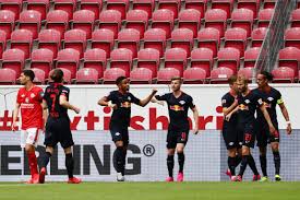 15.15% (augsburg), 17.39% (x), 69.44% (leipzig). Bundesliga Live Mainz Vs Rb Leipzig Latest Score After Augsburg Brush Schalke Aside London Evening Standard Evening Standard