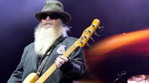 The trio's other members, billy gibbons and frank beard, announced hill's death in a. Zz Top Bassist Dusty Hill Passed Away At 72 Society Of Rock