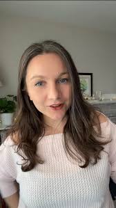 Answering one of your most common perfume application questions... “To rub  or not to rub?”, You may have heard it’s not recommended to rub your wrists  after applying perfume. But do you know why? ...