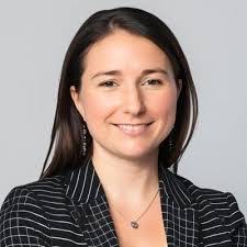 Tara Meeker's Instagram, Twitter & Facebook